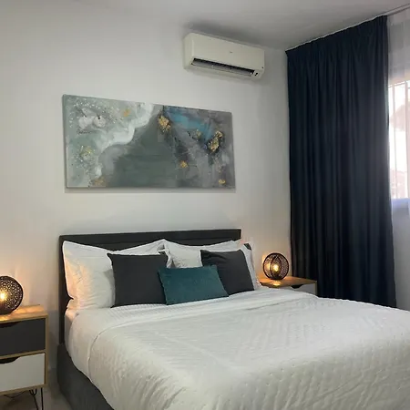 Apartman Phaedrus Living Downtown Habitat